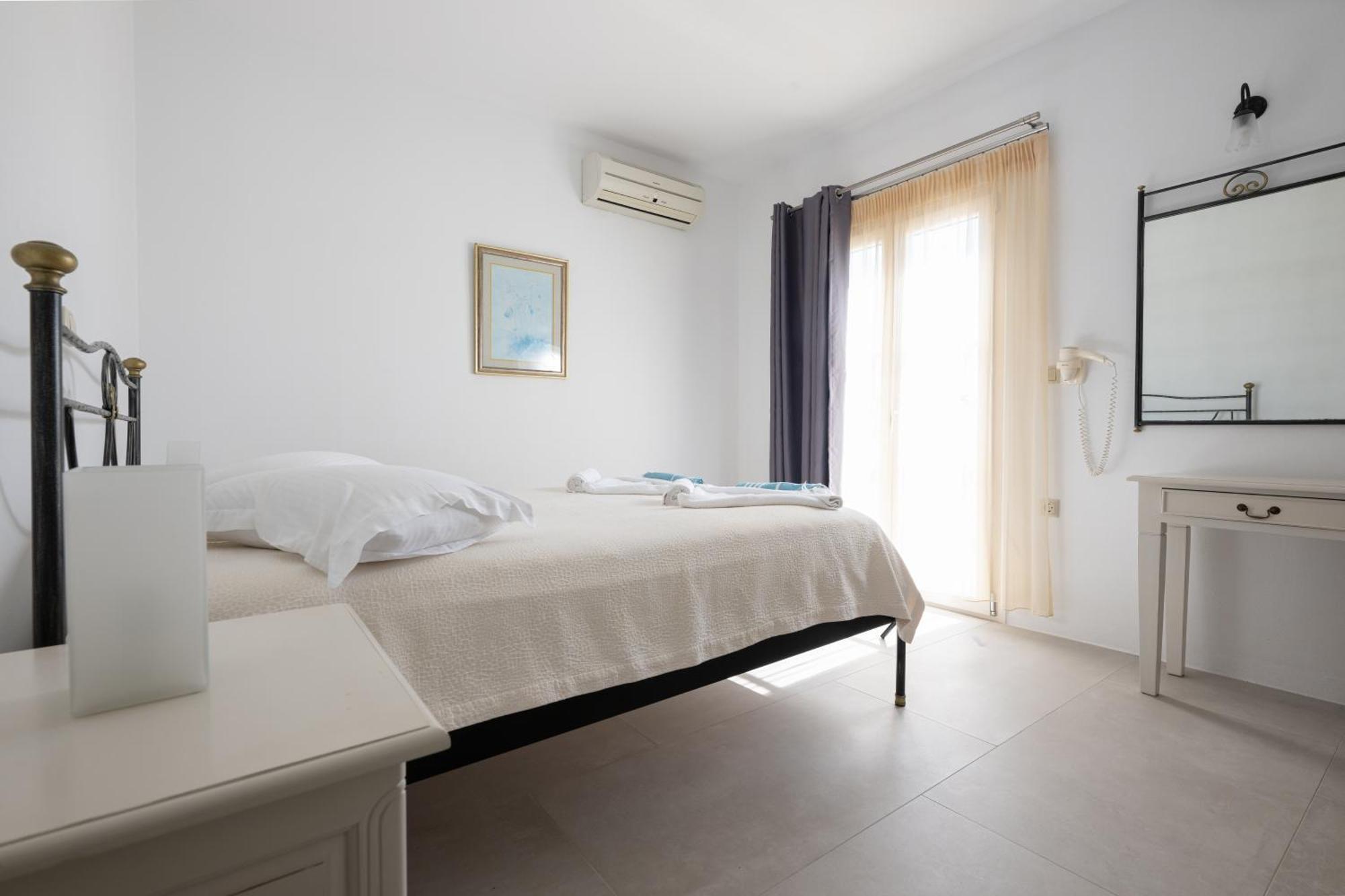 Iliada Villas Agios Prokopios  Buitenkant foto
